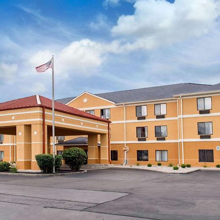 Quality Inn & Suites Anderson I-69 Bagian luar foto